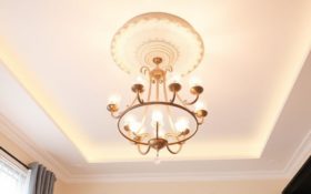 Как выбрать потолочную люстру для детской: свет, безопасность и немного волшебства